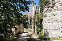 Vstupní schodiště do kláštera