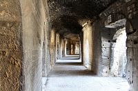 Arles, chodba v aréně