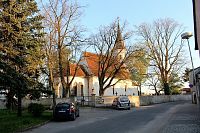 Jindřichů Hradec, celkový pohled na kostel sv. Václava.
