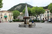 Castellane, náměstí