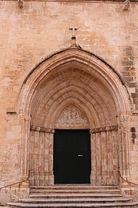 Hlavní vchod do katedrály