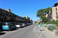 Avignon, hradby