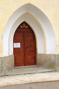 Vchod do kostela sv. Havla