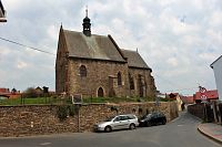 Uhlířské Janovice, kostel sv. Jiljí pohled od jihu