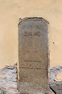 Náhrobní deska na stěně kostela sv. Mikuláše