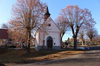 Kaple sv. Václava v Ústalči.