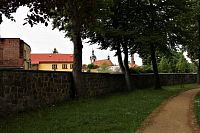 Šluknov, pohled z parku ke kostelu
