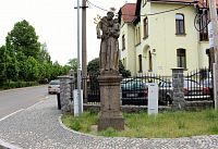 Šluknov, socha sv. Antonína Paduánského.
