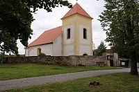 Kozohlody, gotický kostel Všech svatých.