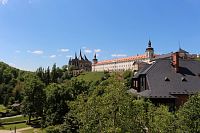 Kutná Hora, pohled na kolej od sv. Jakuba