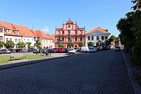 Severní strana náměstí