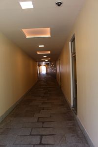 Průchod z Velkého náměstí do sadů