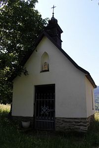 Severní průčelí kaple