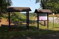 Turistický přístřešek u rezervace