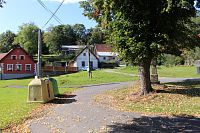 Náves, jižní strana