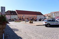 Jižní strana náměstí