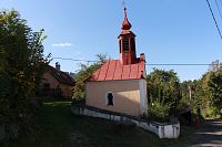 Východní strana kaple