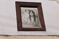 Obraz ve štítu kaple