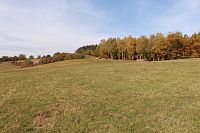 Pohled ze sedla k západu