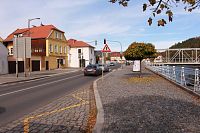 Nábřeží Karla Houry