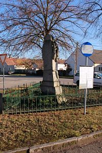 Pohled od zastávky autobusů