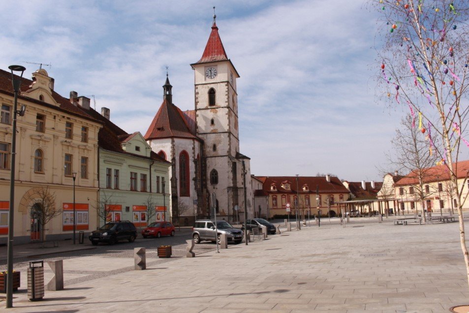 Mírové náměstí v Horažďovicích.