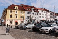 Severní strana náměstí