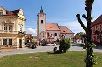Pohled na kostel od jihu