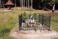 Památka na lidi, kteří v horách přišli o život