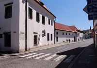 Pohled na muzeum z náměstí