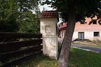 Boční strana kaple