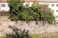 Hradby na jižní straně