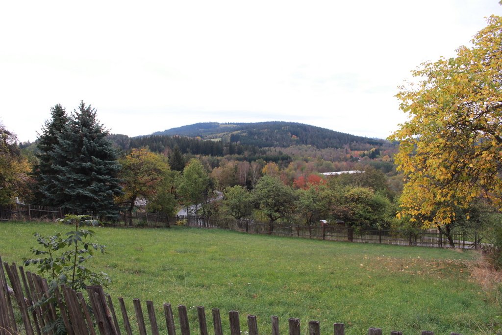Záluží, víska v Šumavském podhůří.