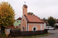 Severní strana kaple