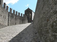 Bellinzona, vstup do Castelgrande