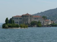 Palazzo Borromei pohled z jezera