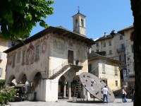 Orta San Giulio, radnice