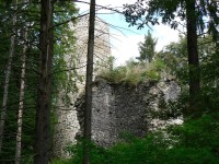 Volfštejn, hradby a věž
