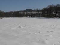 Zima v okolí Chmelné