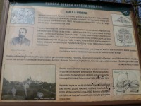 Kadov, info tabule u hrobky