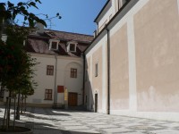 Klatovy, klášter u kostela sv. Vavřince