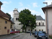 Kežmarok, zvonice v pozadí bazilika