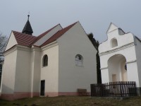 Kladruby, zadní část kaple s kapličkou