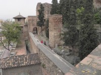Alcazaba, pohled na část hradeb
