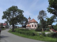 Kostel sv. Mikuláše ve Zdemyslicích.