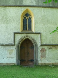 Chlístov, západní průčelí, vchod do kostela