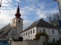 Strážov, kostel sv. Jiří a fara