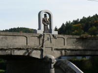 Čepice, socha sv. Jana z Nepomuku na mostě