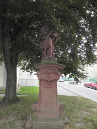 Říčany, socha sv. Jana z Nepomuku