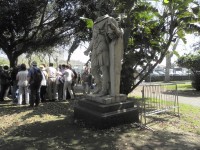 Catania, socha v parku pod náměstím
